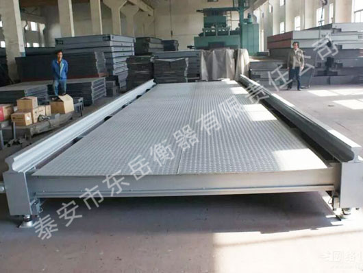 電子汽車衡安裝前應(yīng)做哪些基礎(chǔ)工作？